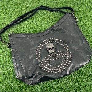 Skull Chain Handbag Capacity Gothic Shoulder Bag Studded Rivet Tote Satchel